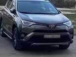 Toyota RAV4-9