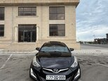 Hyundai Elantra-1