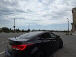 Hyundai Elantra-4
