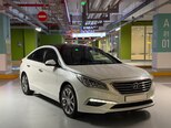 Hyundai Sonata-2