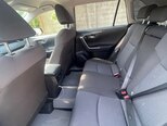 Toyota RAV4-9