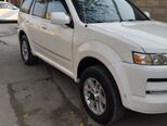 Isuzu Axiom-6