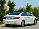 Hyundai Sonata-3