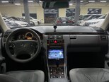 Mercedes E 280-9