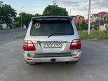 Toyota Land Cruiser-9