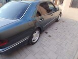 Mercedes E 220-5