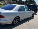 Mercedes E 240-4