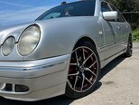 Mercedes E 240-8