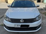 Volkswagen Polo-1