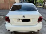 Volkswagen Polo-4