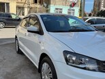 Volkswagen Polo-3