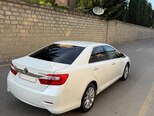 Toyota Camry-6
