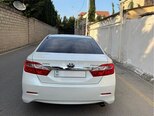 Toyota Camry-7