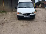 Ford Transit-8