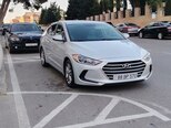 Hyundai Elantra-9