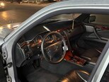 Mercedes E 240-19