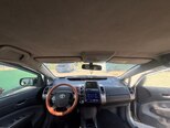 Toyota Prius-7