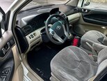 Mitsubishi Chariot-9