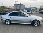 BMW 528-6