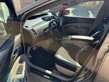 Toyota Prius-14