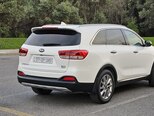 Kia Sorento-9