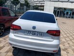 Volkswagen Jetta-2