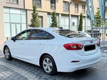 Chevrolet Cruze-11