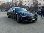 Hyundai Sonata-12