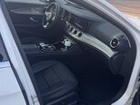 Mercedes E 200-11