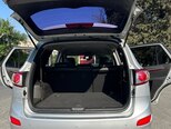 Hyundai Santa Fe-13