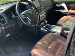 Toyota Land Cruiser-3