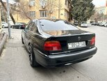 BMW 523-2