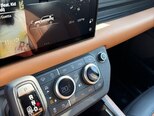 Land Rover Defender-11