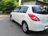Nissan Tiida-6