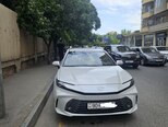 Toyota Camry-1