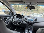 Hyundai Elantra-12