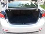 Hyundai Elantra-9