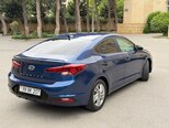 Hyundai Elantra-4