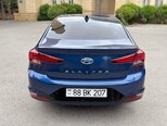 Hyundai Elantra-5