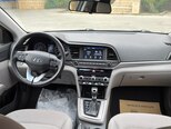 Hyundai Elantra-11
