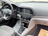 Hyundai Elantra-9