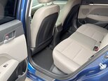 Hyundai Elantra-13