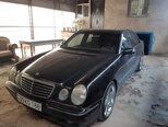 Mercedes E 280-1