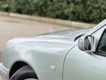 Mercedes E 240-5