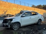 Nissan Sunny-2
