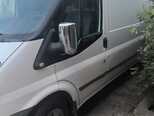 Ford Transit-5