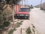 LADA (VAZ) 2107-1