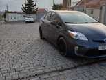 Toyota Prius-12