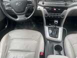 Hyundai Elantra-8