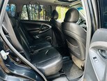Toyota RAV4-11